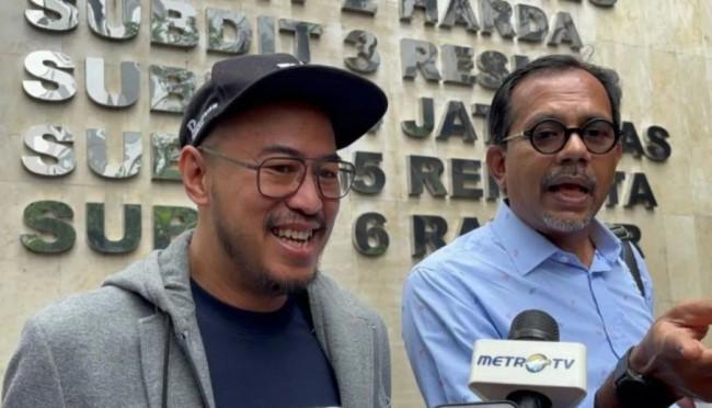 Dipanggil Terkait Materi "Mens Rea", Pandji Pragiwaksono Hadiri Klarifikasi di Polda Metro Jaya