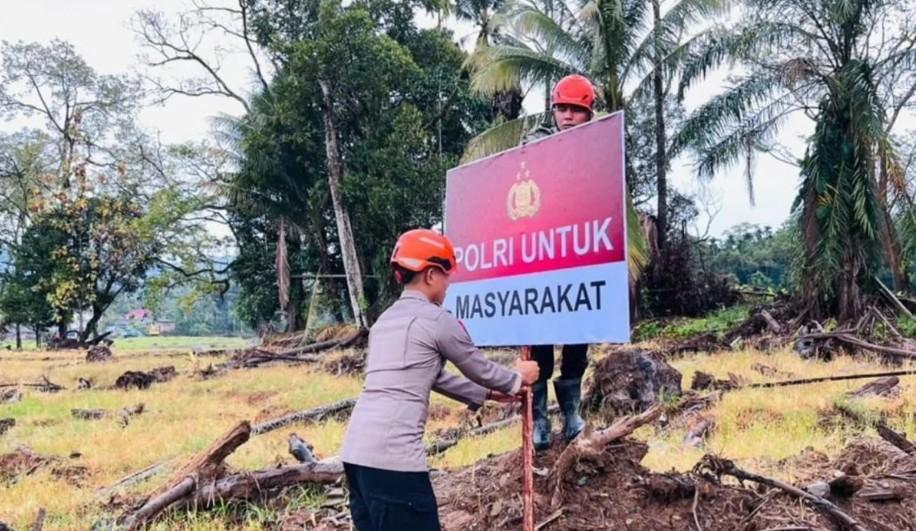 Polda Sumbar Bangun Sumur di Lokasi Bencana untuk Penuhi Kebutuhan Air Bersih Warga