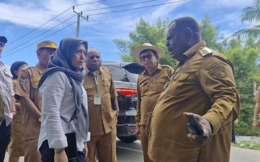 Gubernur Elisa Kambu Tinjau Rusun ASN di Sorong, 44 Unit Siap Huni dan Tunggu Serah Terima