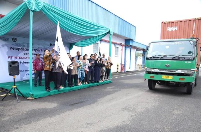 Kemendag Lepas Ekspor 250 Ribu Unit Obat Pereda Nyeri ke Korea Selatan Senilai Rp2,4 Miliar