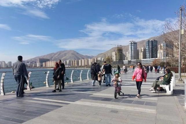 Trump Akui Pertimbangkan Serangan Militer Terbatas ke Iran terkait Isu Nuklir