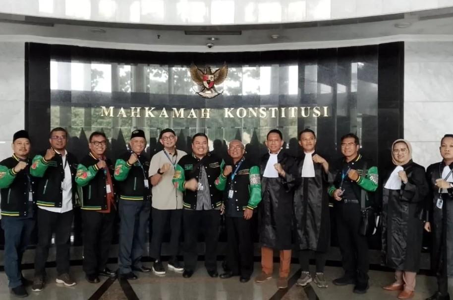 Koalisi Pelindung Ibadah Gugat Ketentuan Umrah Mandiri ke Mahkamah Konstitusi karena Dinilai Bertentangan dengan UUD 1945