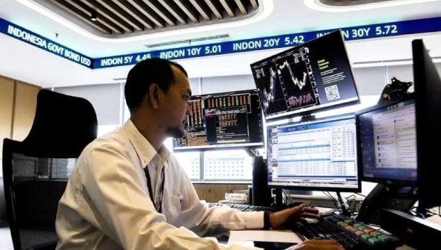 IHSG Dibuka Menguat 62,77 Poin ke Level 8.334,54 pada Perdagangan Senin Pagi