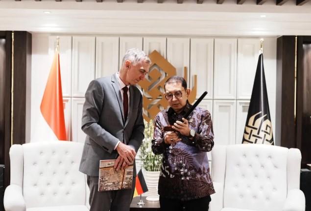 Fadli Zon dan Dubes Jerman Bahas Pembaruan MoU hingga Repatriasi Fosil Sangiran