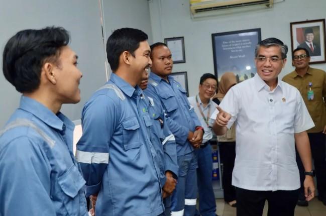 Menaker Yassierli Targetkan Program Magang Nasional 2026 Menjangkau Seluruh Provinsi