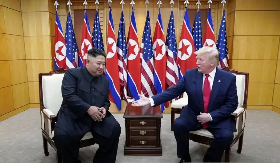 Kim Jong Un Tegaskan Korea Utara Tak Akan Berdamai dengan AS Tanpa Pengakuan Status Nuklir