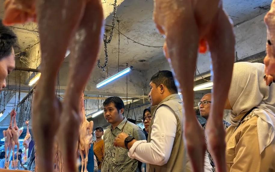 Bapanas Pastikan Harga Sembako di Pasar Kosambi Stabil Jelang Ramadhan 1447 H