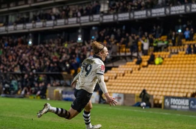 Port Vale Lolos Dramatis ke Putaran Kelima Piala FA Usai Taklukkan Bristol City