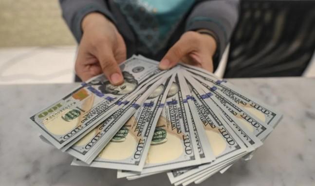 Rupiah Melemah ke Rp16.923 per Dolar AS di Pembukaan Perdagangan, Pasar Tunggu Data Tenaga Kerja AS