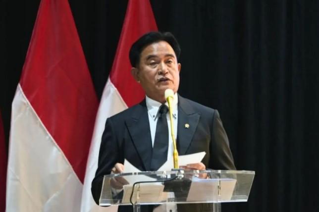 Yusril Ingatkan Aparat Hati-Hati Tangani Kasus, Soroti Vonis Bebas Delpedro dan Rekan