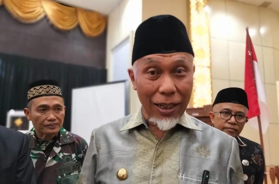 Dukungan Gubernur Mahyeldi terhadap Larangan Anak di Bawah 16 Tahun Memiliki Akun Media Sosial untuk Lindungi Generasi Muda