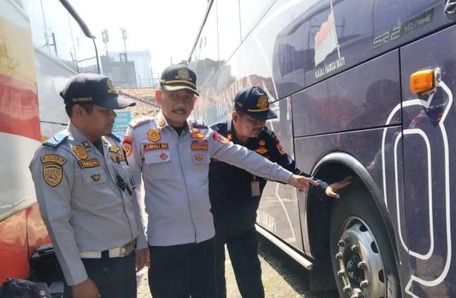 Delapan Bus AKAP di Terminal Lebak Bulus Dinyatakan Belum Laik Jalan Saat Ramp Check Jelang Mudik Lebaran 2026