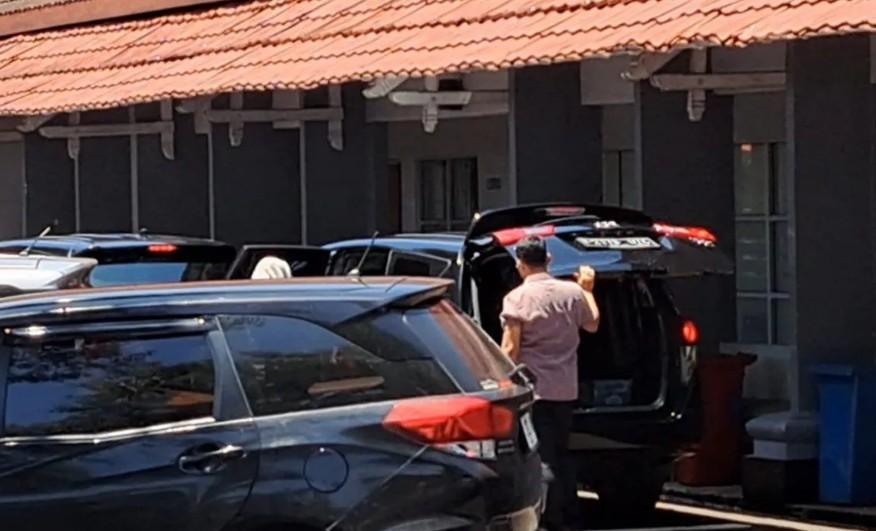 Penggeledahan Kantor Bupati dan Sekda Cilacap Dilakukan KPK Usai OTT Kasus Dugaan Pemerasan THR