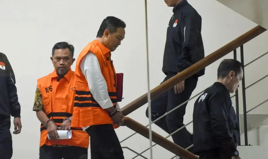 KPK Sita Ponsel Berisi Percakapan Pengumpulan Uang dalam Kasus Dugaan Pemerasan THR di Pemkab Cilacap