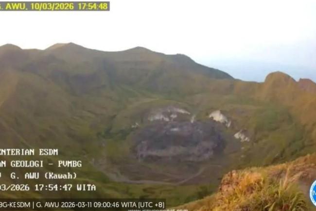 Badan Geologi Imbau Warga Jauhi Radius 3 Km Gunung Awu, Aktivitas Masih Level II Waspada