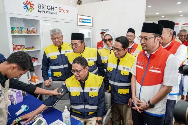 Wamen ESDM Pastikan Pasokan Energi Aman Saat Mudik Lebaran 2026, Apresiasi Layanan Serambi MyPertamina