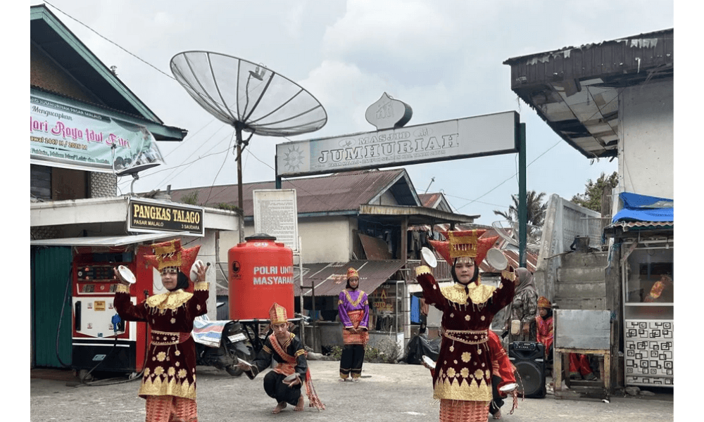 Sanggar Seni di Malalo Gelar Tari Tradisional untuk Trauma Healing Remaja Pascabencana