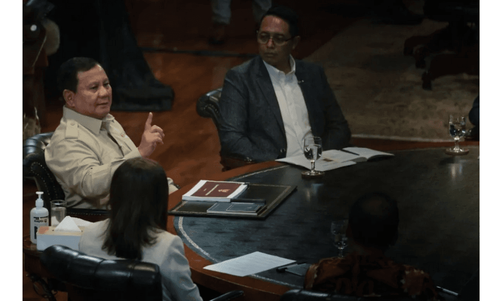 Prabowo Tegaskan Program Makan Bergizi Gratis Tetap Jalan, Target Serap Jutaan Tenaga Kerja