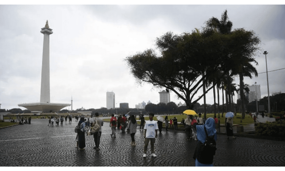 Monas Dipadati 13 Ribu Pengunjung pada H+2 Lebaran, Wisatawan Mancanegara Ikut Ramai