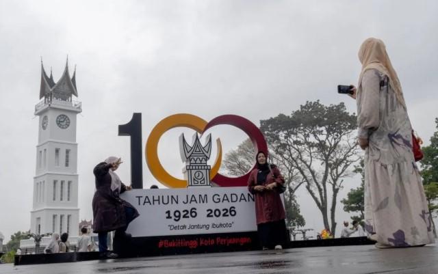 Wali Kota Bukittinggi Temui Tiga Dubes untuk Ungkap Sejarah dan Sukseskan Seabad Jam Gadang