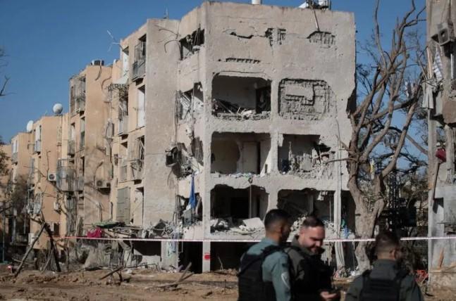 Serangan Rudal Iran di Israel Selatan Sebabkan 175 Orang Luka di Arad dan Dimona