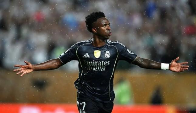 Vinicius Junior Tegaskan Komitmen Bertahan Lama Bersama Real Madrid di Tengah Negosiasi Kontrak