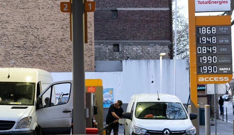 Prancis Izinkan Penjualan Solar di Bawah Standar demi Cegah Kelangkaan BBM Akibat Krisis Energi Global