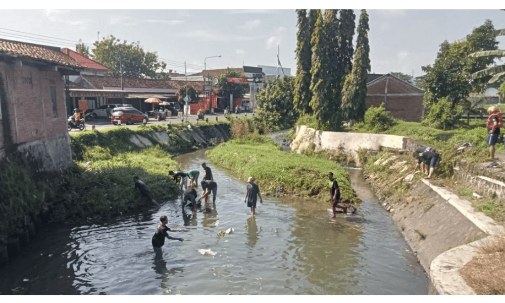Komunitas di Bantul Gelar Aksi Bersih Sungai Dukung Gerakan Indonesia ASRI