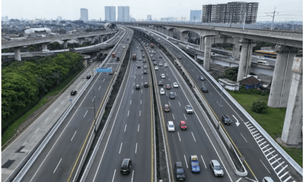 Arus Balik di Jalan Layang MBZ Mulai Melandai, Kendaraan ke Jakarta Masih Tinggi
