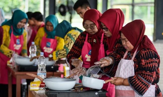 Pengamat Nilai Kompor Listrik dan Kendaraan Listrik Jadi Solusi Hadapi Ketidakpastian Energi Global