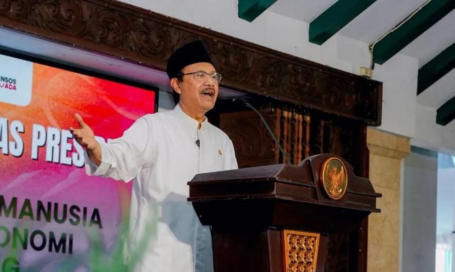Menteri Sosial Ajak Kepala Desa di Malang Aktifkan Puskesos demi Perbaikan Data dan Layanan Sosial