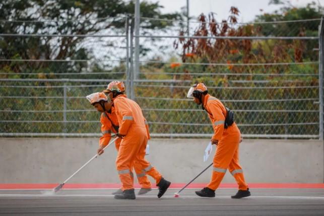 Mandalika Libatkan 200 Marshal Lokal NTB pada Ajang GT World Challenge Asia 2026