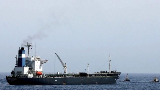 Kapal Tanker Aqua 1 Diserang Rudal di Perairan Qatar, Seluruh Awak Berhasil Dievakuasi