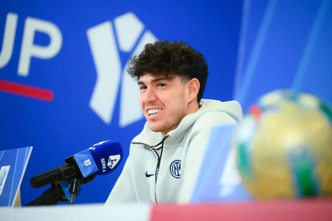 Lautaro Martinez Bela Bastoni Usai Italia Gagal ke Piala Dunia 2026 dan Jadi Sorotan Publik