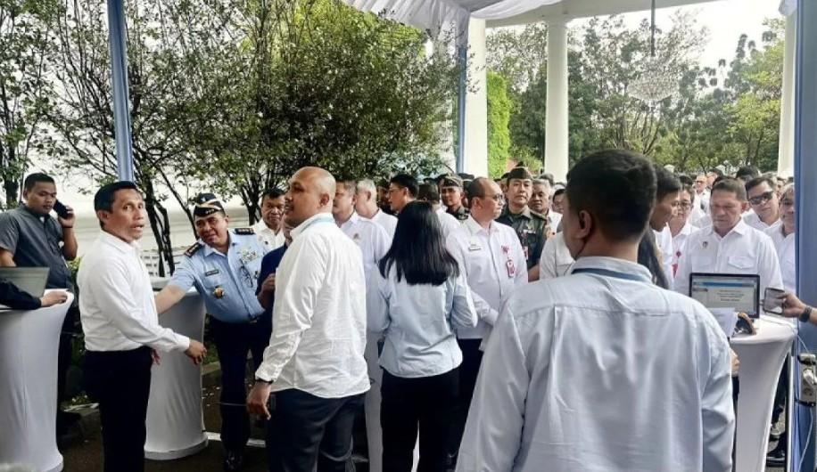 Presiden Prabowo Kumpulkan Seluruh Kabinet dan Eselon I dalam Taklimat Besar di Istana