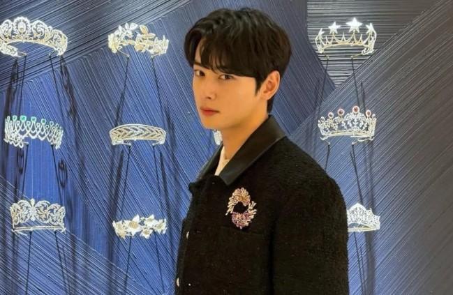 Cha Eun Woo Tegaskan Telah Bayar Pajak Sepenuhnya Usai Terseret Kontroversi