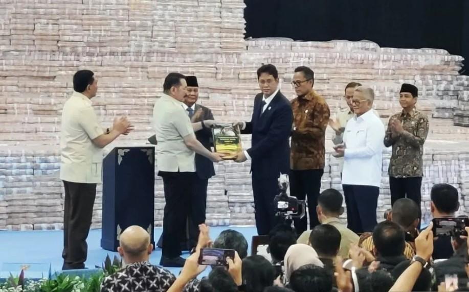 Satgas PKH Setor Rp11,4 Triliun ke Kas Negara, Presiden Prabowo Saksikan Langsung Penyerahan