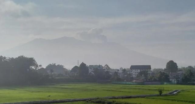 Badan Geologi Pastikan Aktivitas Gunung Marapi Stabil Tanpa Peningkatan Signifikan
