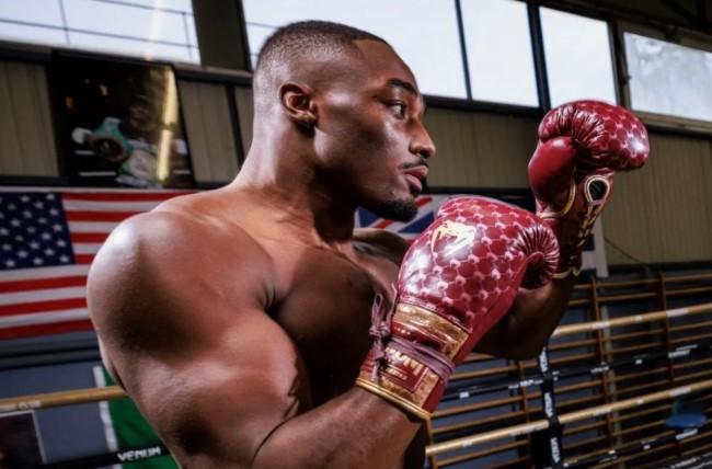 Samake dan Hadribeaj Berebut Tiket Tantang Juara Dunia WBC dalam Duel Penentu di Paris