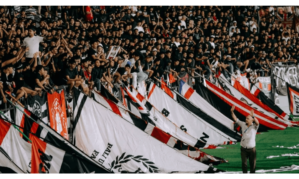 Johnny Jansen Akui Persib Favorit Juara, Bali United Tetap Bidik Tiga Poin