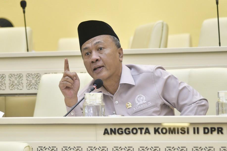 Kenaikan Tarif Tiket Pesawat Dikhawatirkan Turunkan Kunjungan Wisata NTB