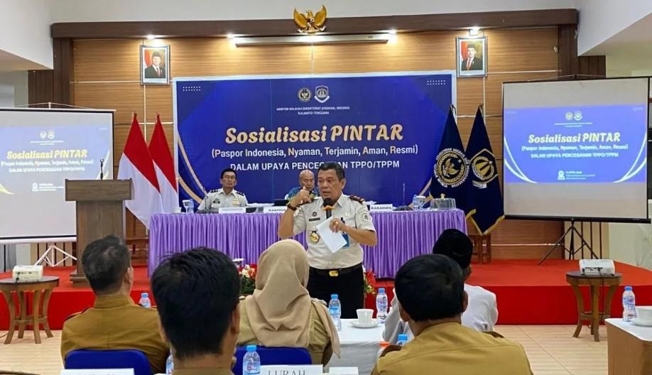 Imigrasi Gandeng Kepala Desa di Konawe Selatan untuk Perkuat Pengawasan PMI dan Cegah Perdagangan Orang