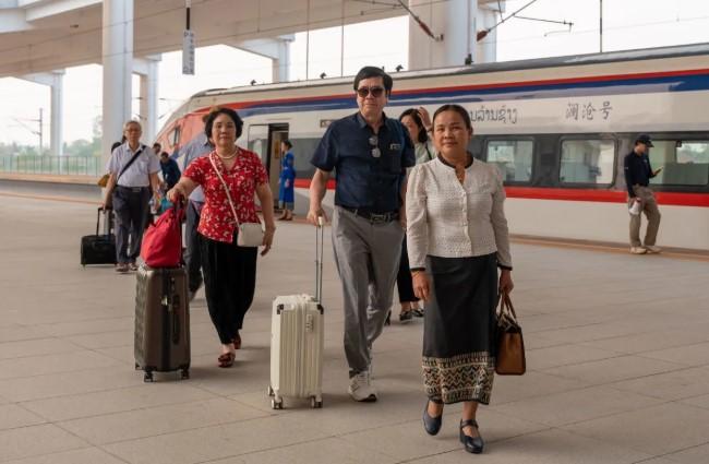 Jalur Kereta China-Laos Genap Tiga Tahun, Perkuat Konektivitas dan Pangkas Waktu Perjalanan