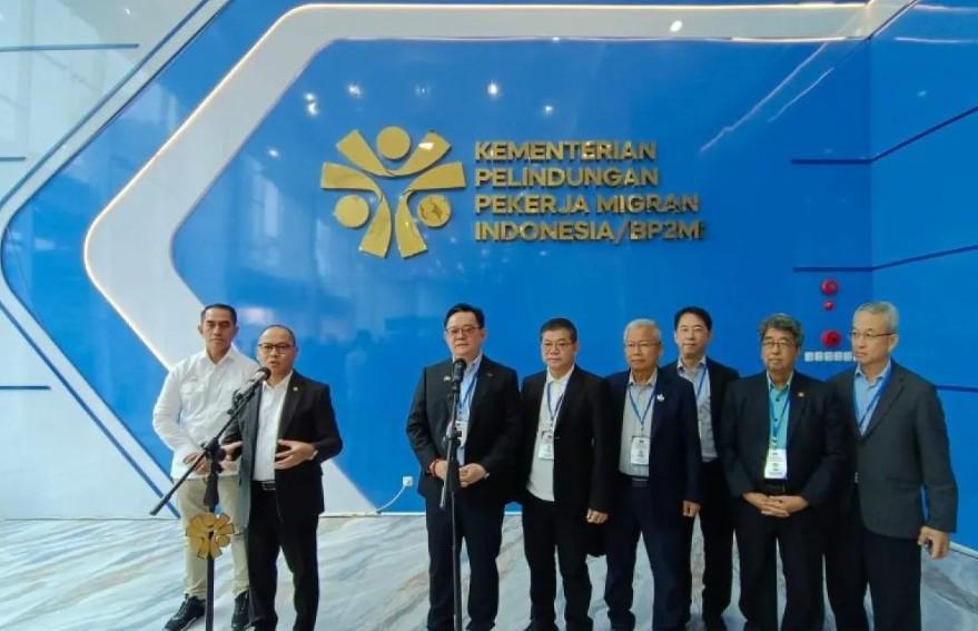 Pemerintah Indonesia dan Malaysia Perkuat Kerja Sama Penempatan dan Perlindungan PMI di Sektor Strategis