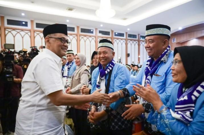 Menhaj Resmi Lepas Kloter Pertama Jamaah Haji 2026 dari Jakarta dengan 391 Orang Diberangkatkan
