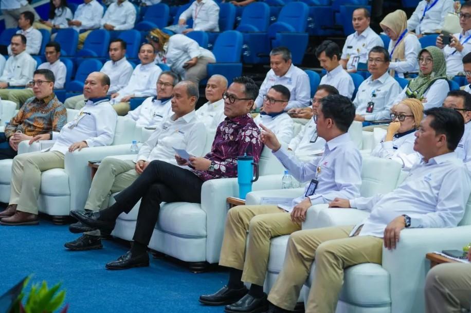 Pemerintah Pangkas Jumlah BUMN Jadi 200 Perusahaan, Danantara Ambil Alih Kendali dan Wajibkan Sinergi Total