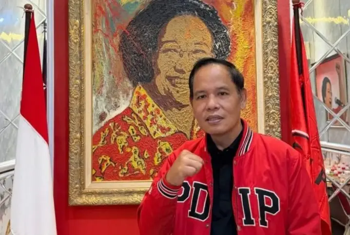 Kaji Ipuk Resmi Pimpin DPRD Surabaya Setelah Meniti Karier dari Akar Rumput PDIP