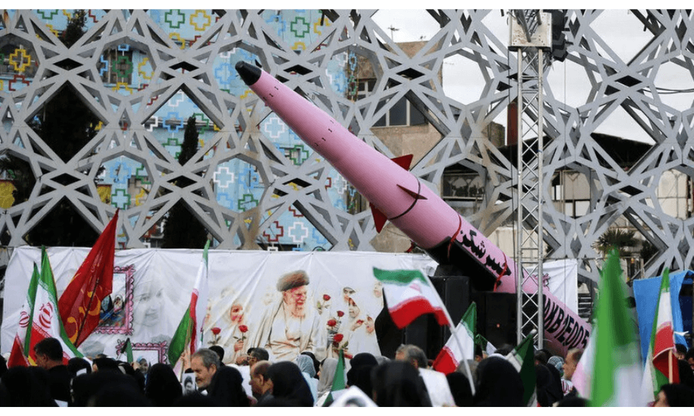 Iran Ancam Buka Medan Perang Baru Jika AS dan Israel Kembali Menyerang