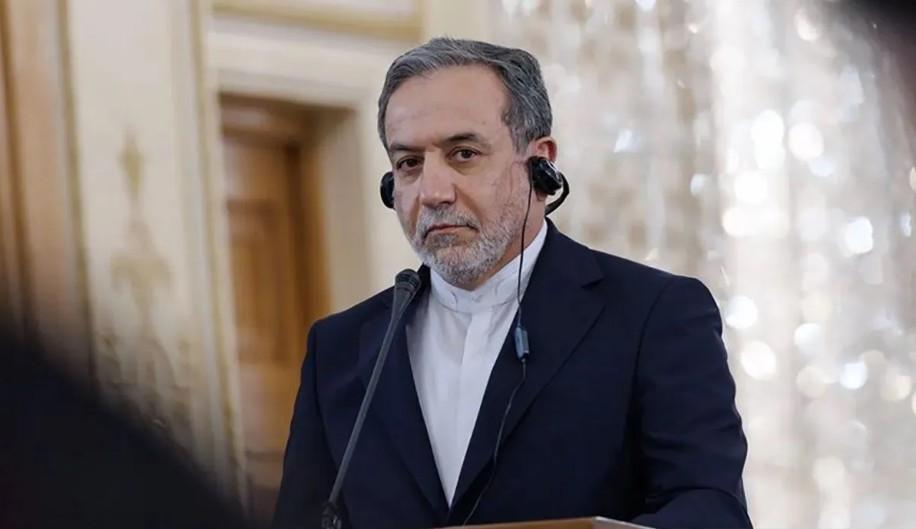 Abbas Araghchi Akui Ada Ranjau di Selat Hormuz, Kapal Asing Wajib Berkoordinasi dengan Militer Iran