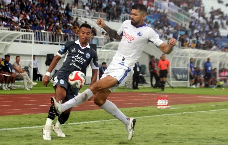 Arema FC Menutup Musim dengan Kemenangan 3-1 atas PSIM Yogyakarta di Kanjuruhan